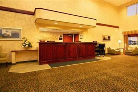 Crossings By Grandstay Inn & Suites Becker Interiør bilde