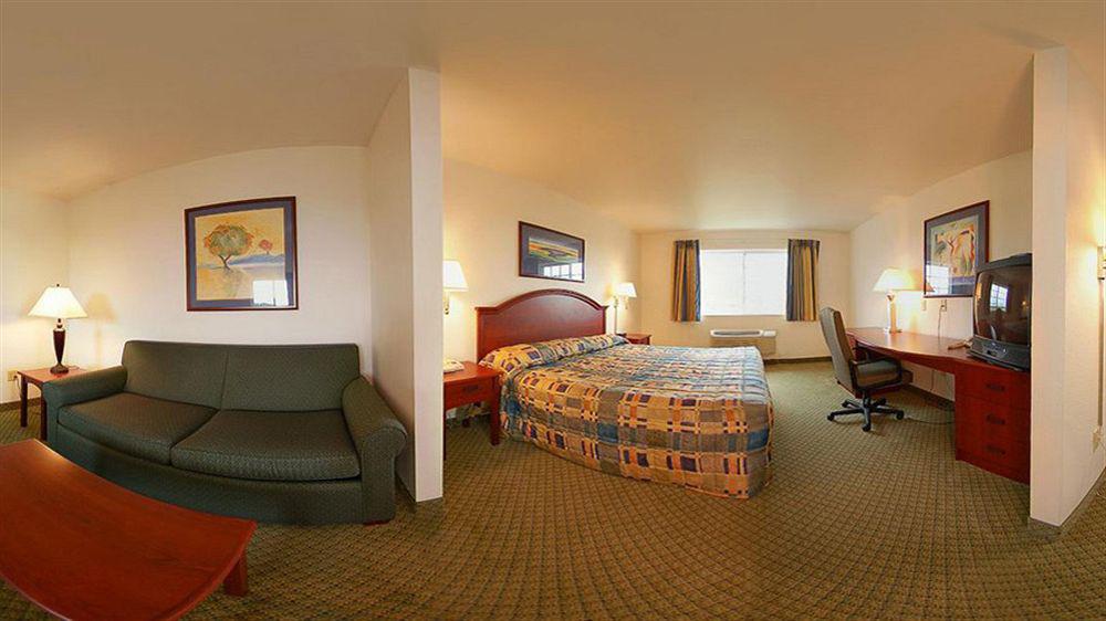 Crossings By Grandstay Inn & Suites Becker Eksteriør bilde