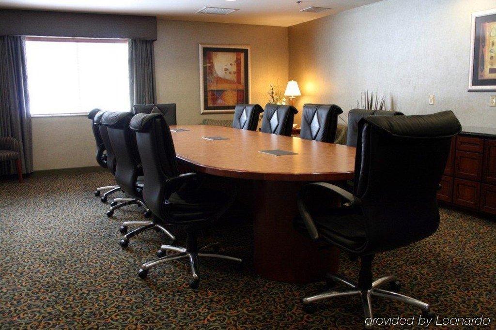 Crossings By Grandstay Inn & Suites Becker Business bilde